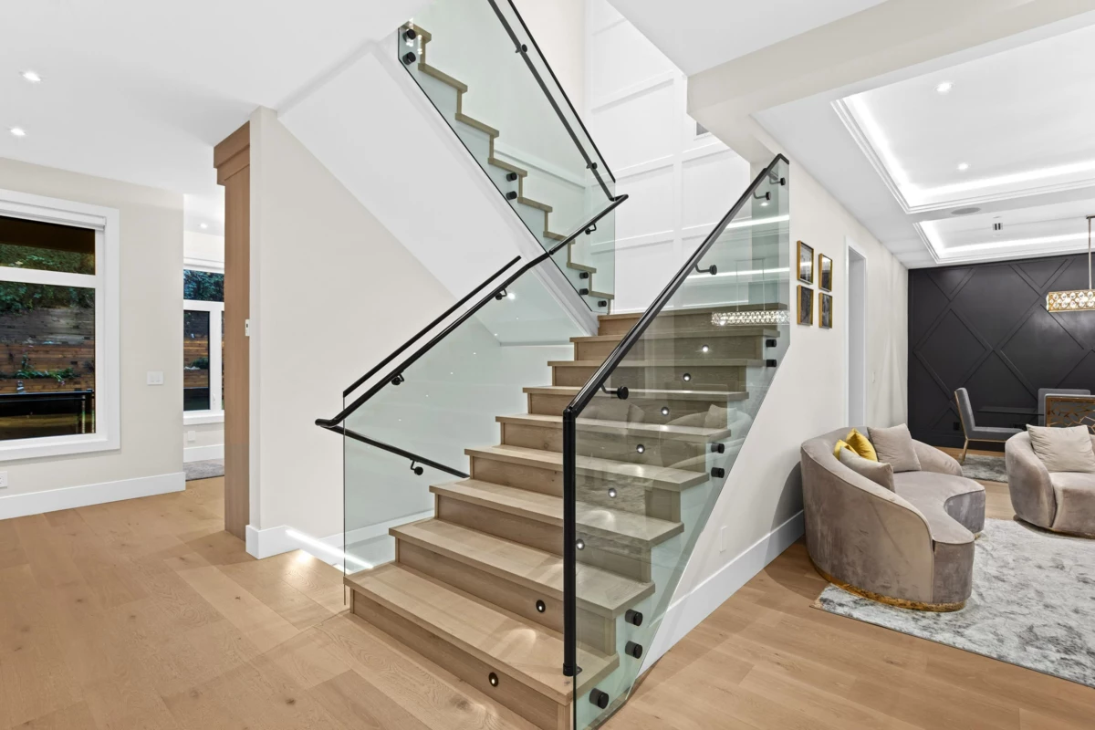 Laundry Room Photo of 17568 102 Avenue, Surrey, BC