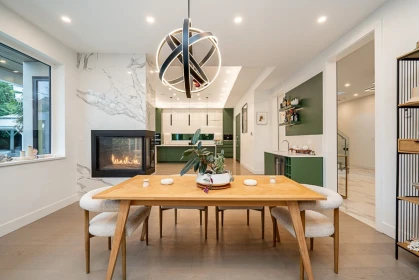 Kitchen Island Photo of 1026 Belmont Avenue, North Vancouver, BC