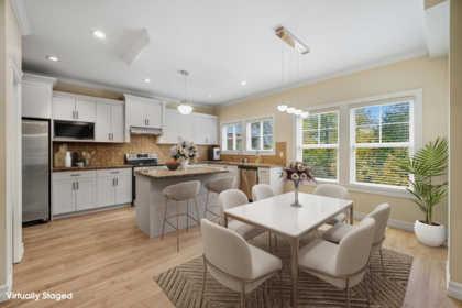 Family Room Photo of 15 3495 147a Street, Surrey, BC