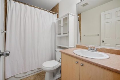 Guest Bathroom Photo of 15 3495 147a Street, Surrey, BC