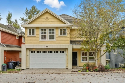 Office / Den Photo of 15 3495 147a Street, Surrey, BC