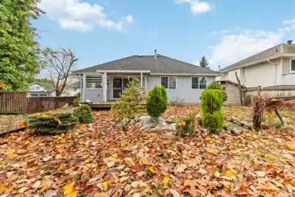 Garden / Landscaping Photo of 2934 E Osprey Drive, Abbotsford, BC