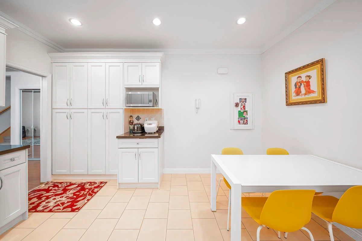 Basement Recreation Room Photo of 7150 Canada Way, Burnaby, BC