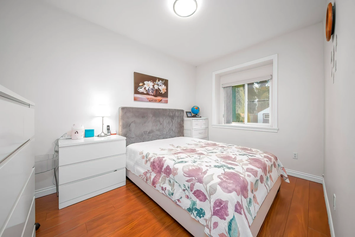 Entry Foyer Photo of 7150 Canada Way, Burnaby, BC