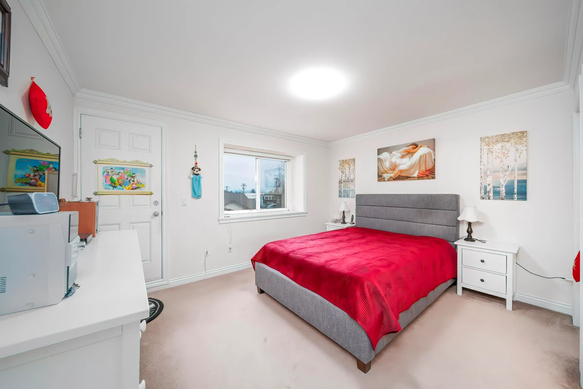 Front Yard Photo of 7150 Canada Way, Burnaby, BC