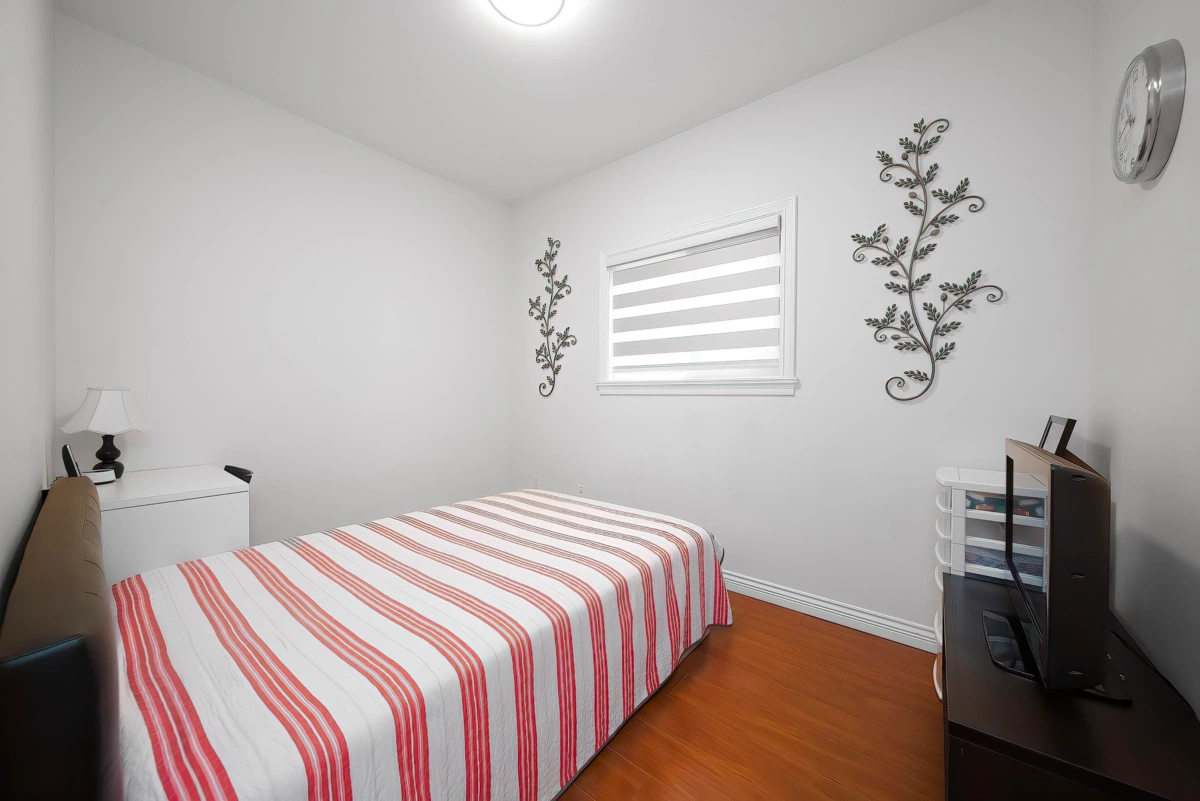 Hallway Photo of 7150 Canada Way, Burnaby, BC