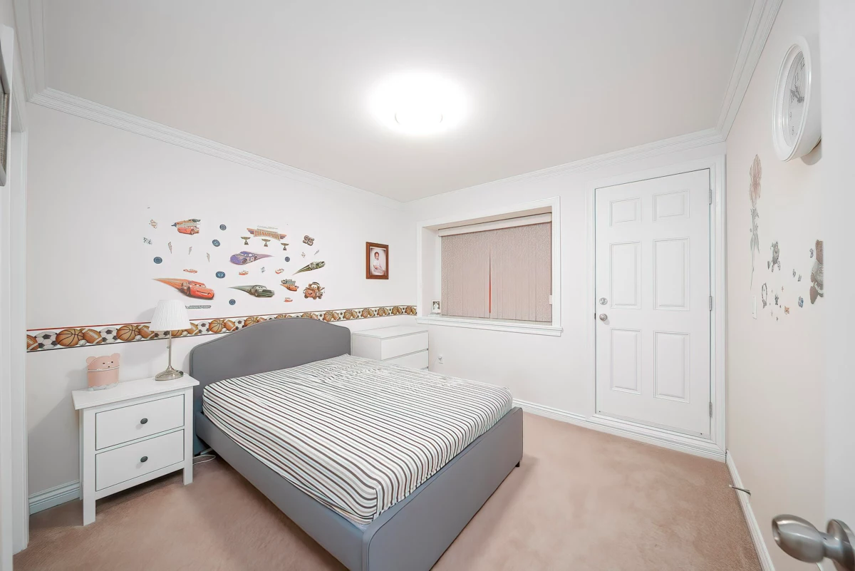 Outdoor Kitchen Photo of 7150 Canada Way, Burnaby, BC