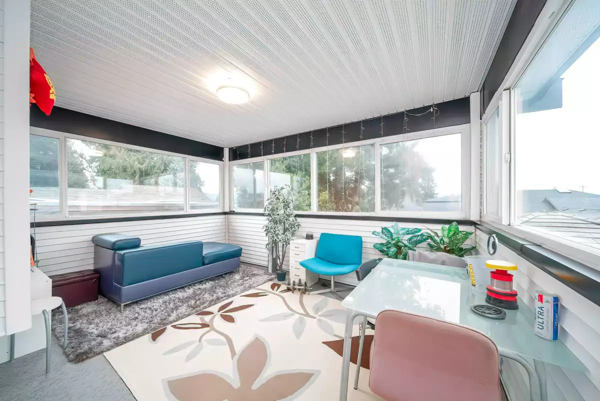 Swimming Pool Photo of 7150 Canada Way, Burnaby, BC