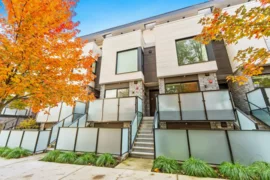107 650 E 2nd Street, North Vancouver, BC