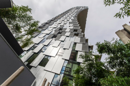 2205 1568 Alberni Street, Vancouver, BC, West End VW — 2 bed apartment/condo for sale