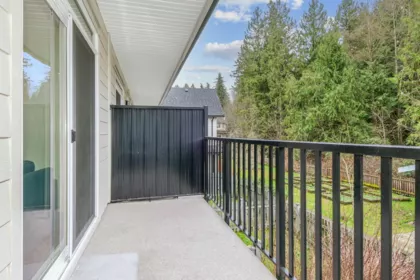 Mudroom Photo of 140 13898 64 Avenue, Surrey, BC