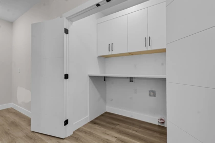 Hallway Photo of 32711 Antelope Avenue, Mission, BC