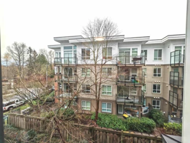 Office / Den Photo of 305 9388 Odlin Road, Richmond, BC