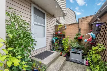 305 5074 201a Street, Langley, BC, Langley — Townhouse for sale