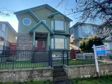 3076 E 27th Avenue, Vancouver, BC, Vancouver — Single Family Residence for sale