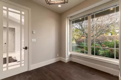 2566 Marine Drive, West Vancouver, BC, West Vancouver — Single Family Residence for sale