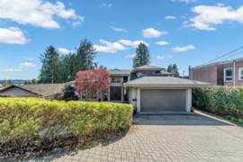 2566 Marine Drive, West Vancouver, BC
