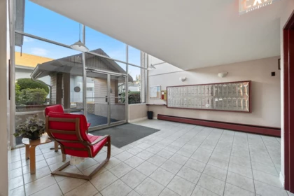 Basement Recreation Room Photo of 223 11806 88 Avenue, Delta, BC