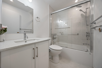 Primary Bathroom Photo of 223 11806 88 Avenue, Delta, BC