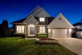 8741 163a Street, Surrey, BC