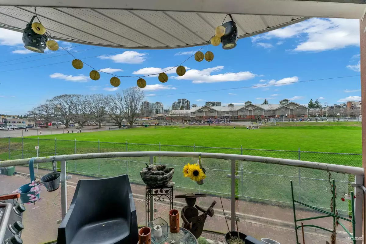 Loft / Bonus Room Photo of 204 15233 Pacific Avenue, White Rock, BC