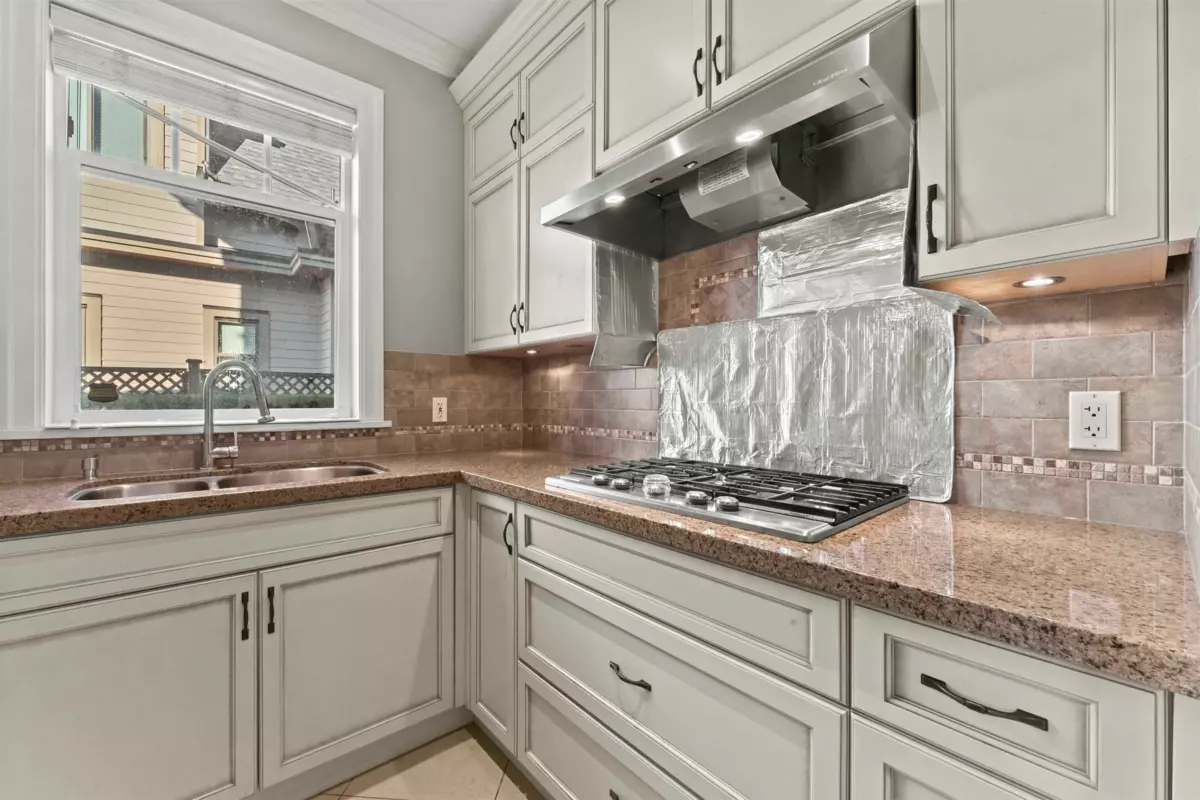 Outdoor Kitchen Photo of 9131 Desmond Road, Richmond, BC