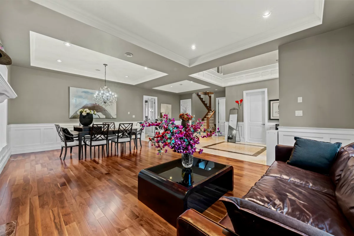 Walk-In Closet Photo of 9131 Desmond Road, Richmond, BC