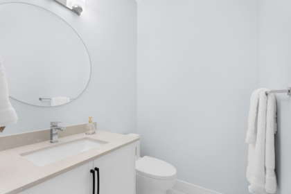Guest Bathroom Photo of 15 9688 182a Street, Surrey, BC