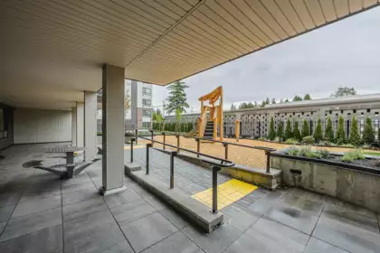 Primary Bedroom Photo of 513 32174 George Ferguson Way, Abbotsford, BC