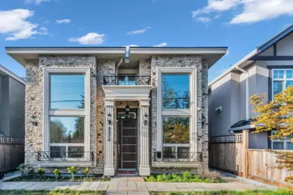 9075 Steveston Highway, Richmond, BC, South Arm — 5 bed single family residence for sale