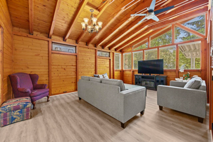 7983 Suncrest Drive, Burnaby, BC
