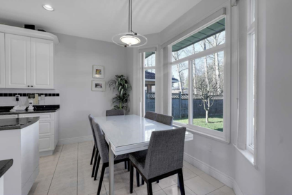 Breakfast Nook Photo of 13761 59a Avenue, Surrey, BC