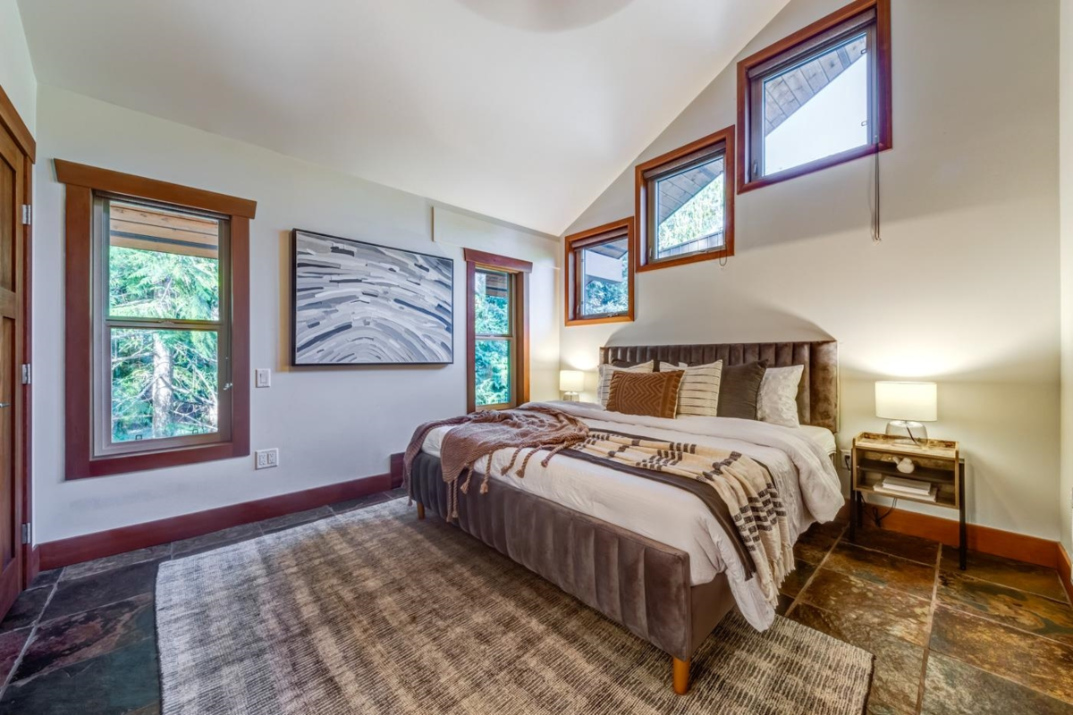 Hallway Photo of 8224 Alpine Way, Whistler, BC