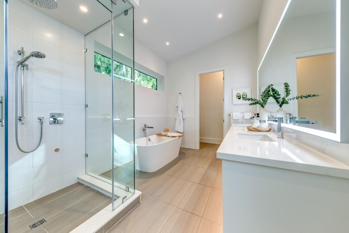 Walk-In Closet Photo of 8224 Alpine Way, Whistler, BC