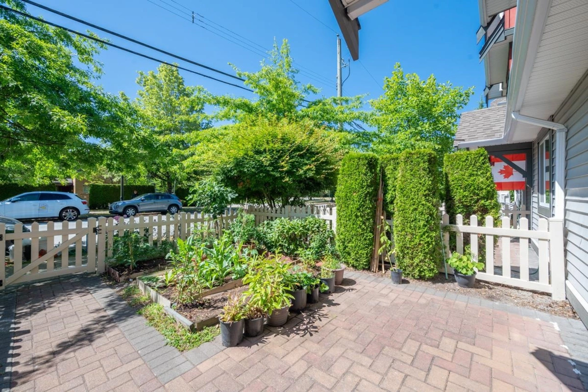 Loft / Bonus Room Photo of 3 9751 Ferndale Road, Richmond, BC