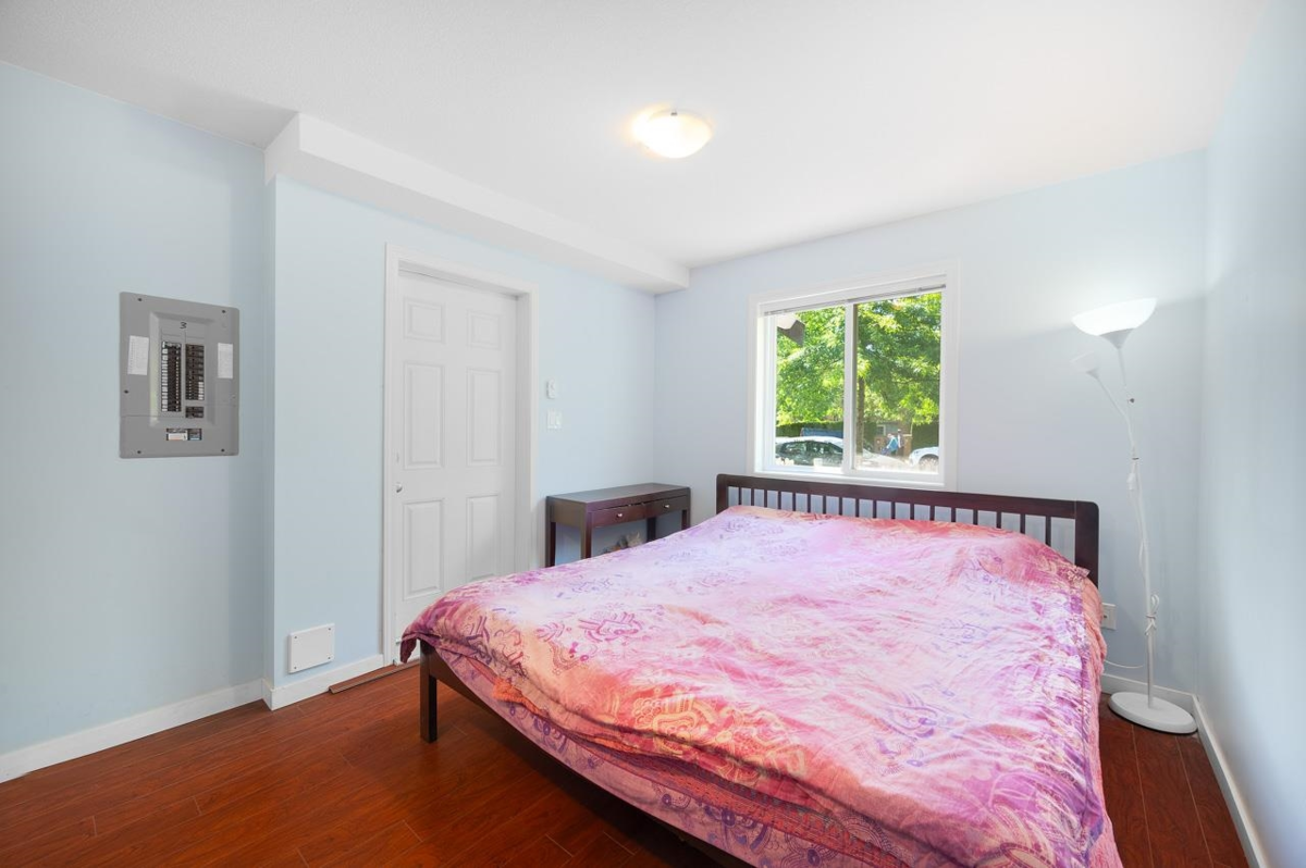 Walk-In Closet Photo of 3 9751 Ferndale Road, Richmond, BC