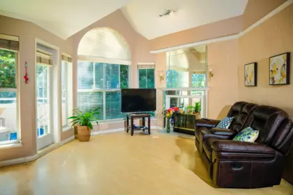 410 7435 121a Street, Surrey, BC, West Newton — 2 bed apartment/condo for sale