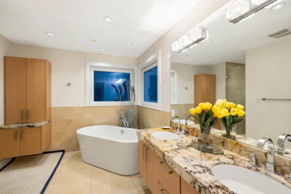 Outdoor Deck Photo of 2449 Kings Avenue, West Vancouver, BC