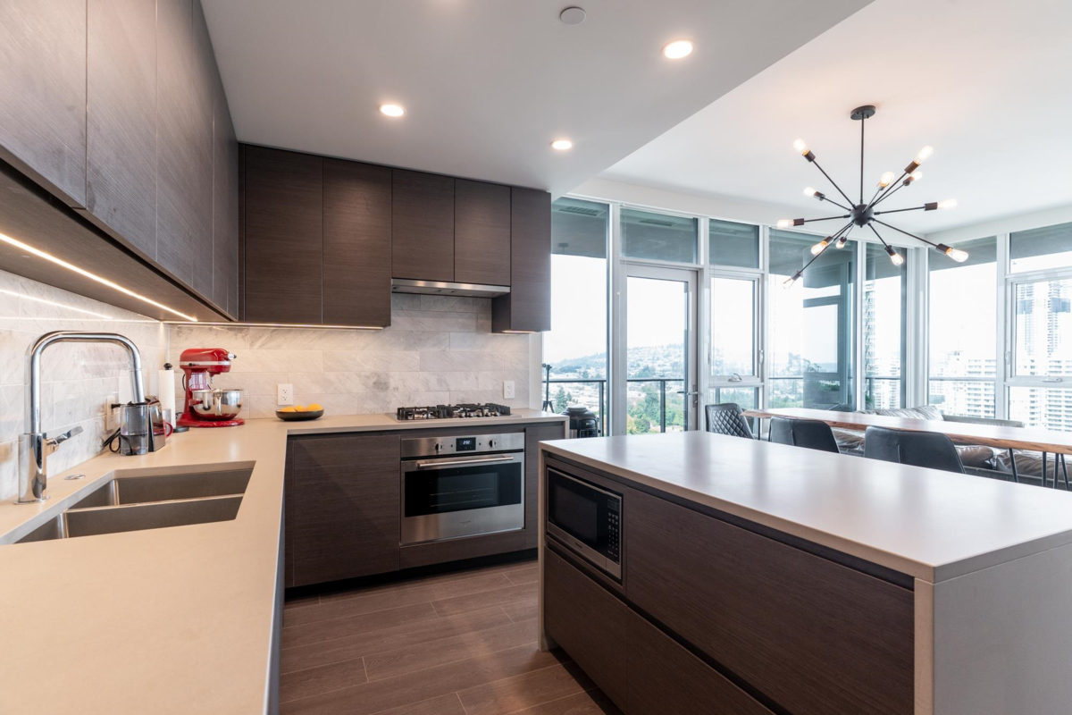Family Room Photo of 2707 4168 Lougheed Highway, Burnaby, BC
