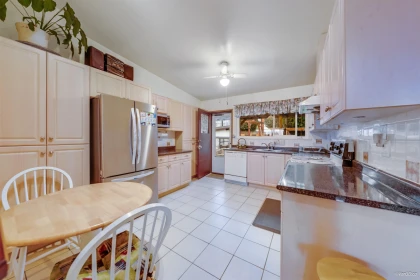 Kitchen Island Photo of 4646 Charlotte Court, Burnaby, BC