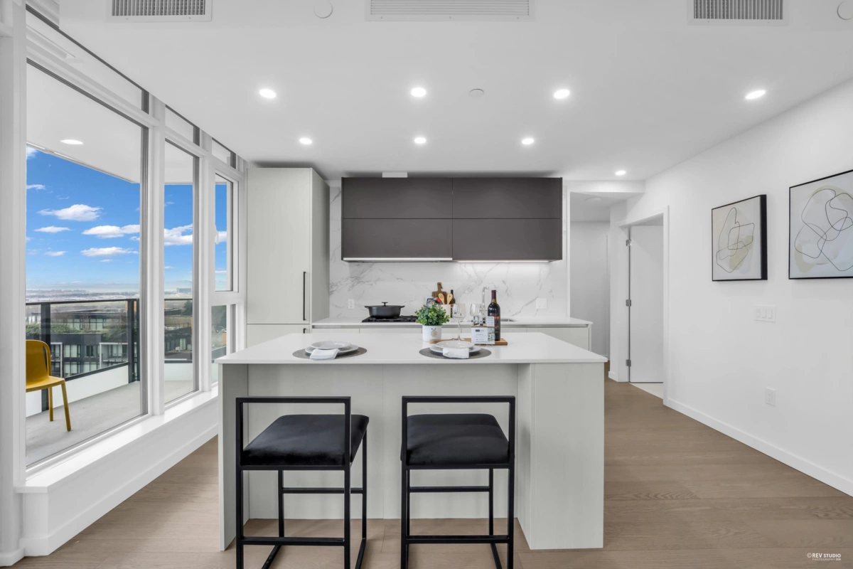 Kitchen Photo of 805 8415 Granville Street, Vancouver, BC