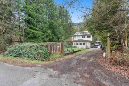 Pantry Photo of 43739 Loch Road, Mission, BC