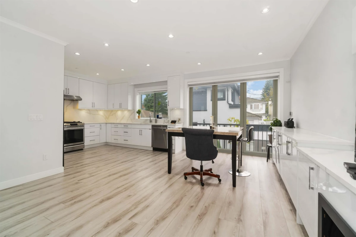 Basement Recreation Room Photo of 2575 & 2577 Parker Street, Vancouver, BC