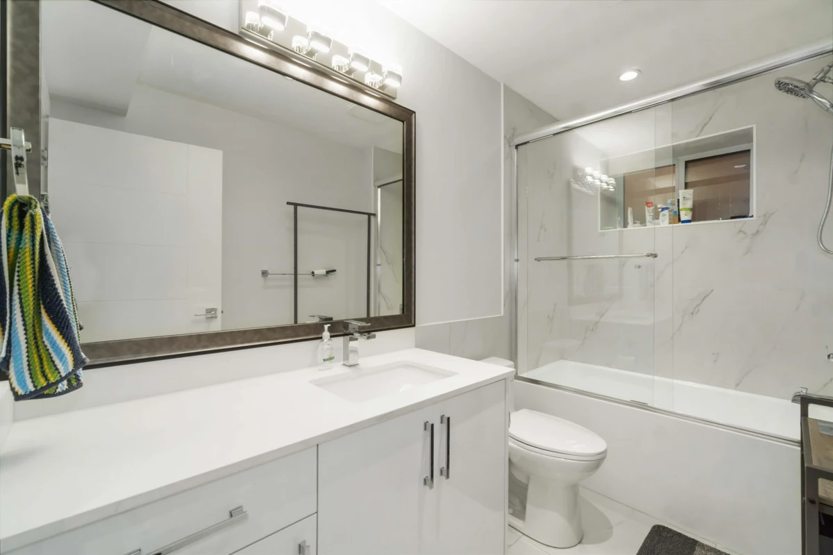 Garden / Landscaping Photo of 2575 & 2577 Parker Street, Vancouver, BC