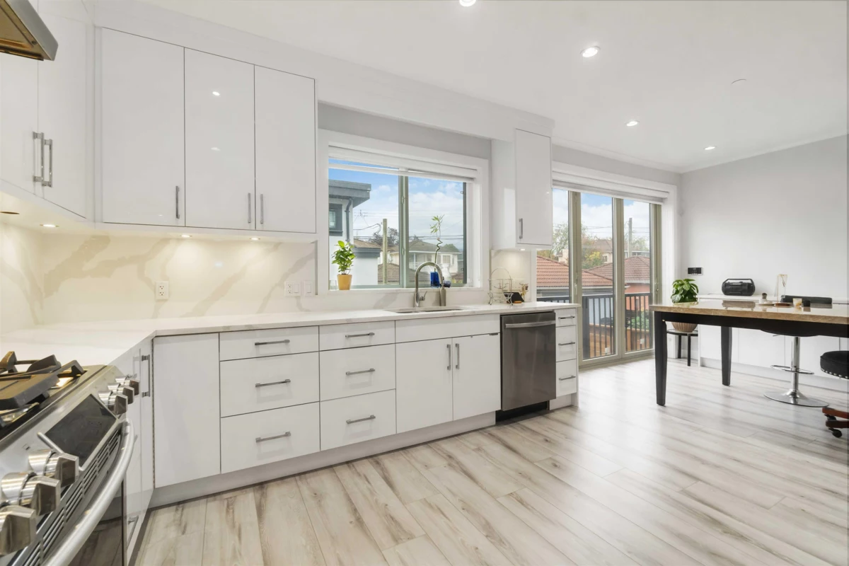 Hallway Photo of 2575 & 2577 Parker Street, Vancouver, BC