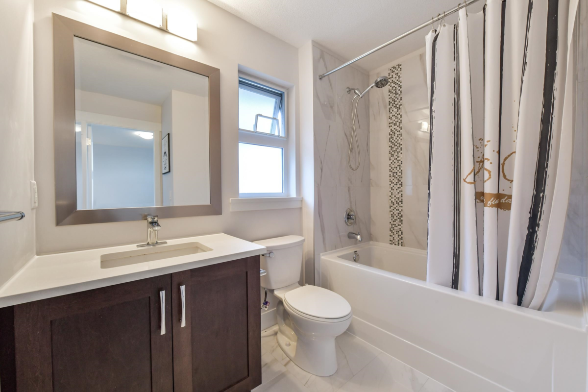 Garage Interior Photo of 2136 165b Street, Surrey, BC