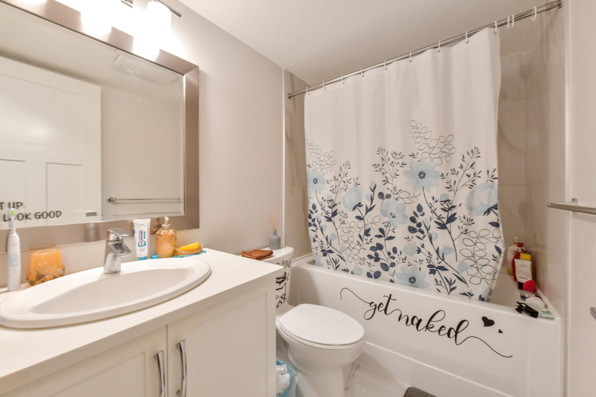 Hot Tub / Spa Photo of 2136 165b Street, Surrey, BC