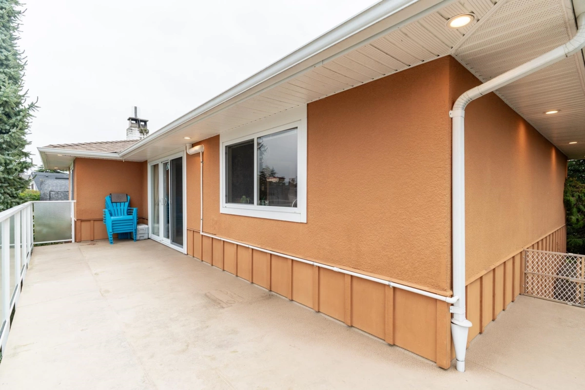 Outdoor Kitchen Photo of 8140 Fairdell Crescent, Richmond, BC