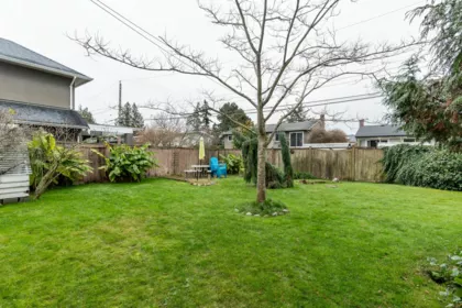 Fitness Center Photo Near 8140 Fairdell Crescent, Richmond, BC