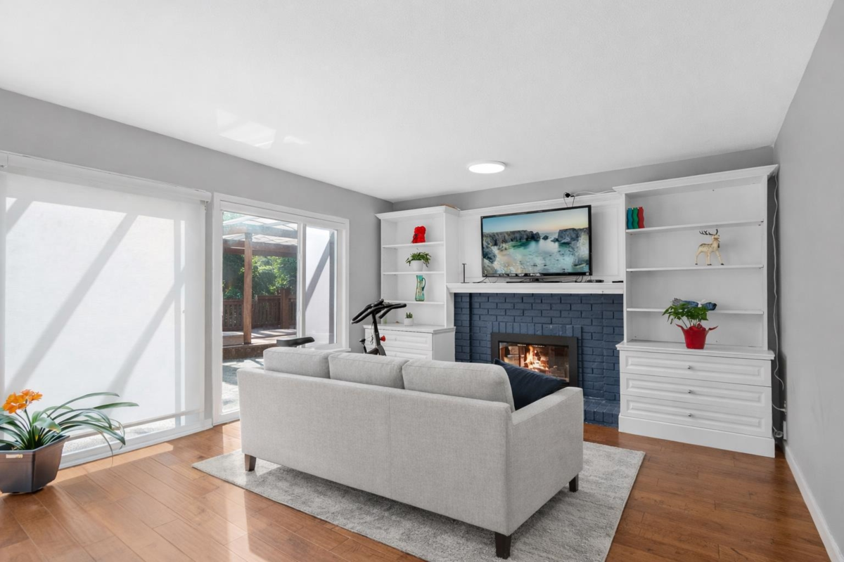 Breakfast Nook Photo of 4652 55a Street, Delta, BC